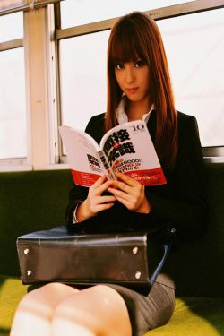 《新潮女空姐》